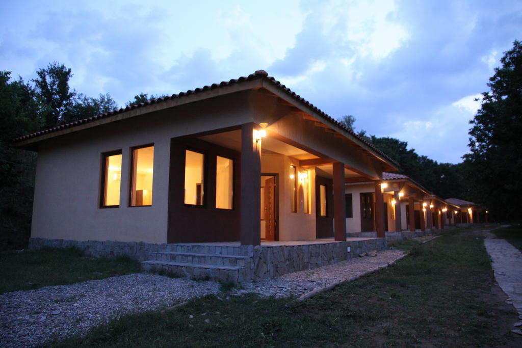 Perperеshka River Villas Stremtsi Bagian luar foto