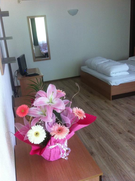 Perperеshka River Villas Stremtsi Bagian luar foto