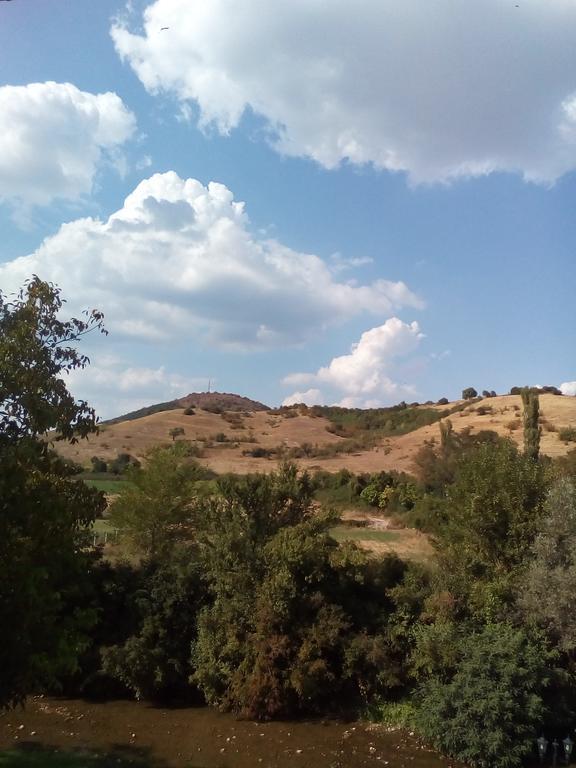 Perperеshka River Villas Stremtsi Bagian luar foto