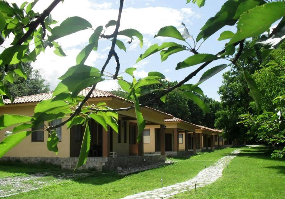 Perperеshka River Villas Stremtsi Bagian luar foto