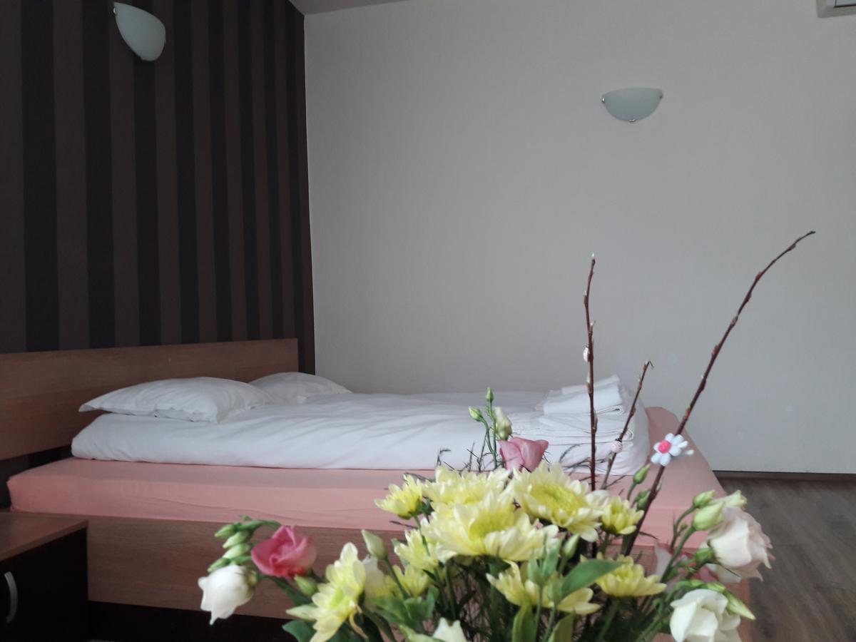 Perperеshka River Villas Stremtsi Bagian luar foto