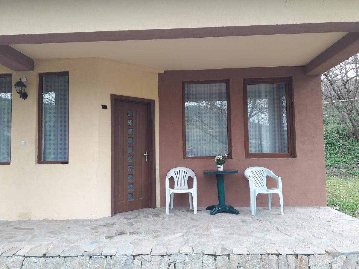 Perperеshka River Villas Stremtsi Bagian luar foto